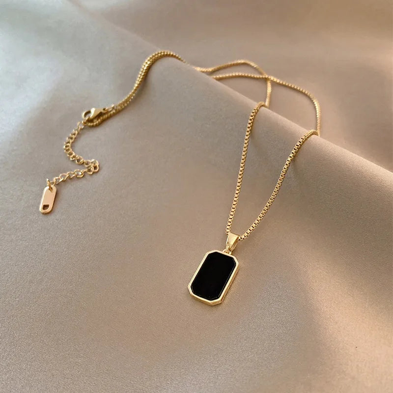 Minimalist Rectangular Necklace