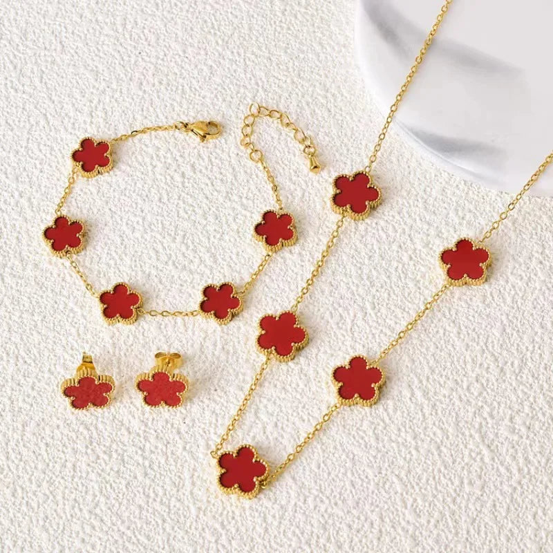Gold Clover Jewelry
