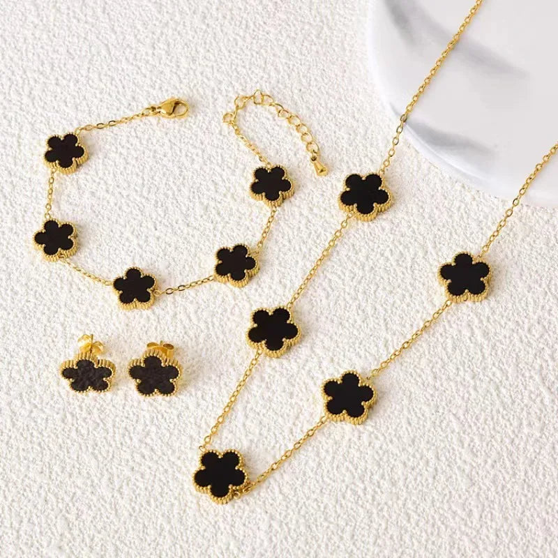 Gold Clover Jewelry